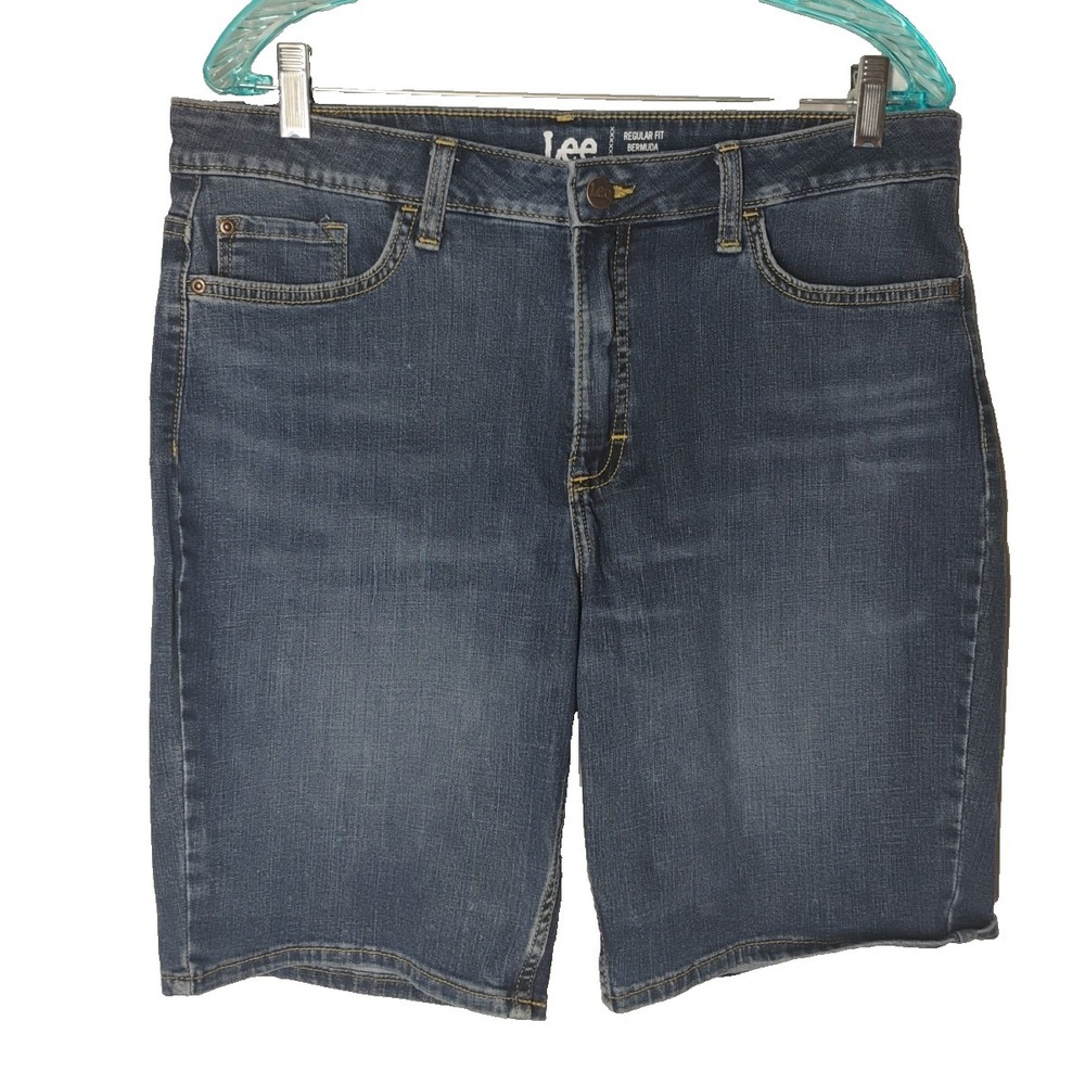 Lee Women's 14M 14 M (34x9) Bermuda Mid Rise Regular Fit Denim Blue Jeans Shorts